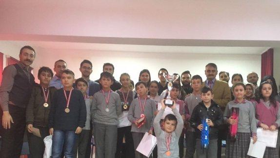 Çavdarhisar Ortaokulu 6.Sınıflar Arası Bilgi Yarışması Düzenlendi